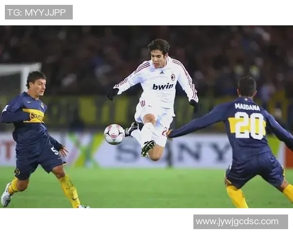 巴巴足球明星盘点及其在国际赛场上的辉煌成就与影响力分析